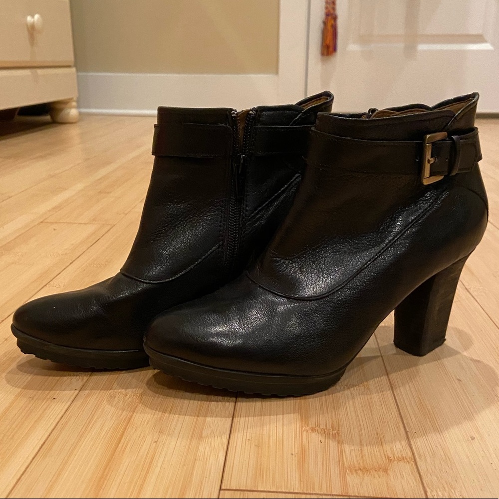 leather ankle boots - Picture 4 of 9